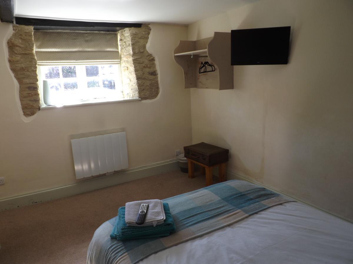 The Vane Arms Hotel Sudborough ภายนอก รูปภาพ