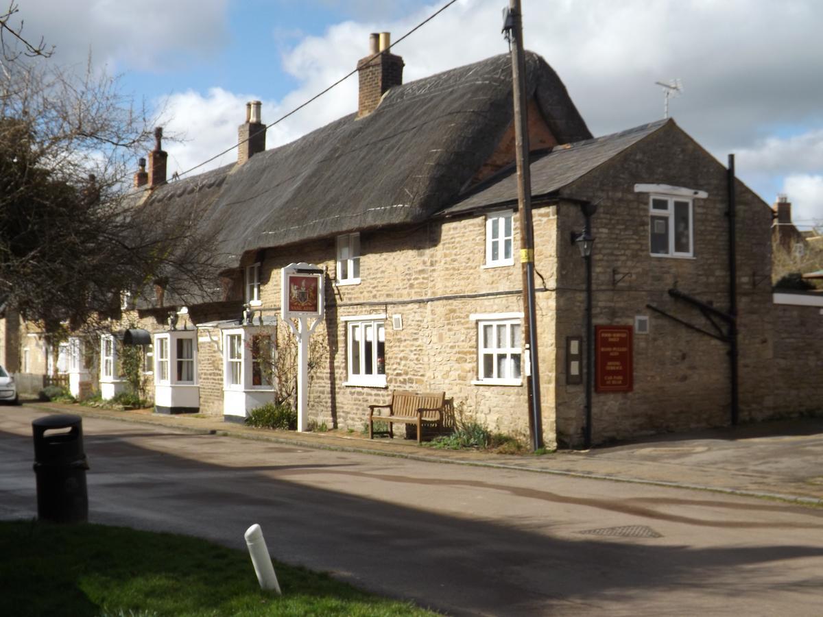 The Vane Arms Hotel Sudborough ภายนอก รูปภาพ